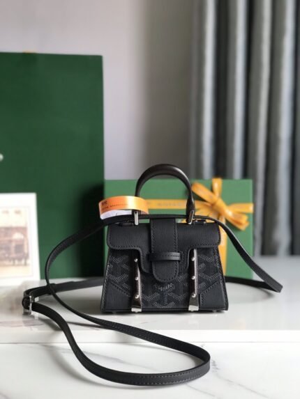 Goyard Saigon nano bag, top quality!Size: 14.5*11.5*7.5cm