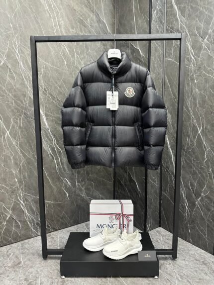 Moncler Citala short men's down jacket