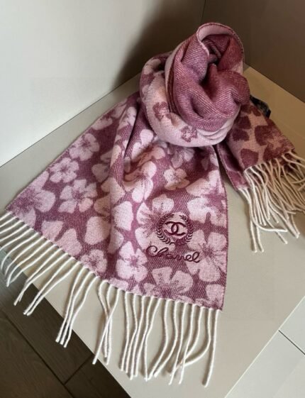 Chanel Paris Fashion Show new cashmere Scarf