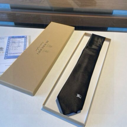 Burberry's new tie, 100% top-quality jacquard silk handmade customization