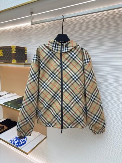 Burberry reversible jacket with diagonal check embroidery