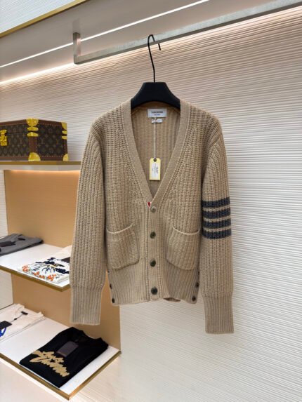 Thom Browne 4-Bar Extra-Thick Fisherman Rib Cardigan