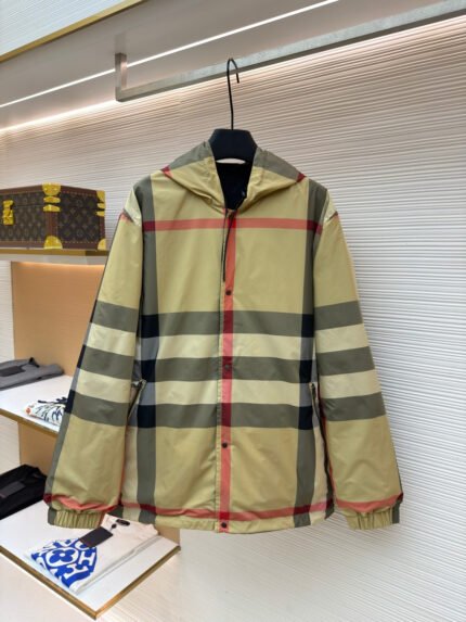Burberry Reversible Classic Check Hooded Jacket
