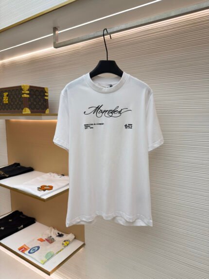 Moncler Embroidered Logo Patch Short-Sleeve T-Shirt