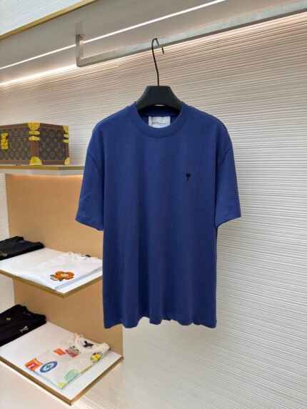 Ami Paris Logo-Embroidered Short-Sleeve Top
