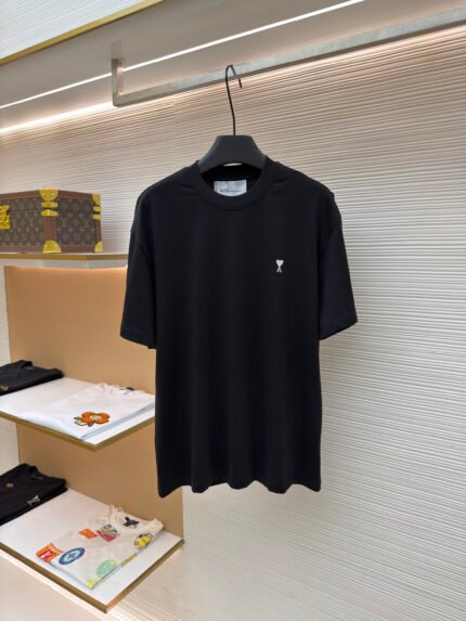 Ami Paris Logo-Embroidered Short-Sleeve Top