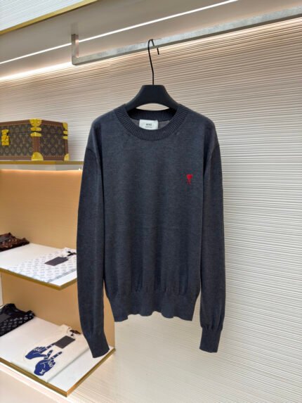 Ami Paris Heart-Embroidered Knitwear