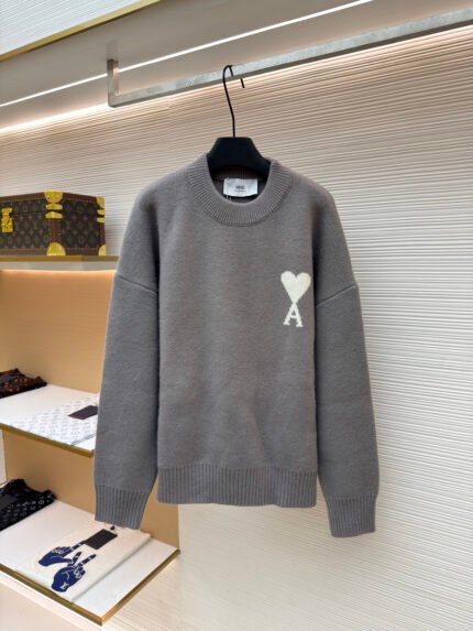 Ami Paris Heart-Jacquard Crew-Neck Sweater