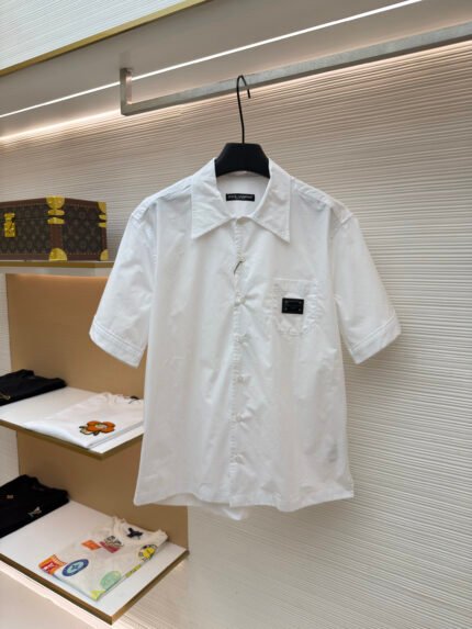 Dolce & Gabbana Short-Sleeved Shirt with Logo Plaque