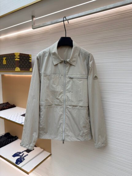 Moose Knuckles Logo-Embellished Collar Jacket