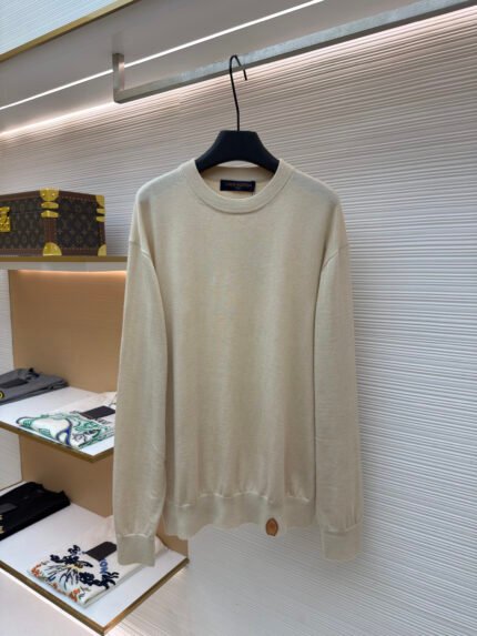 LOUIS VUITTON Long-Sleeve Knitted Pullover with Leather Lettering Logo