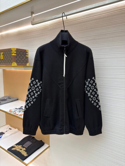 LOUIS VUITTON Monogram-motif knitted zip-up jacket