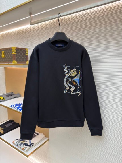 LOUIS VUITTON Long-Sleeve Sweatshirt